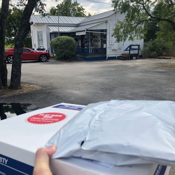 Like this to bookmark my closet! - Picture 3 of 8